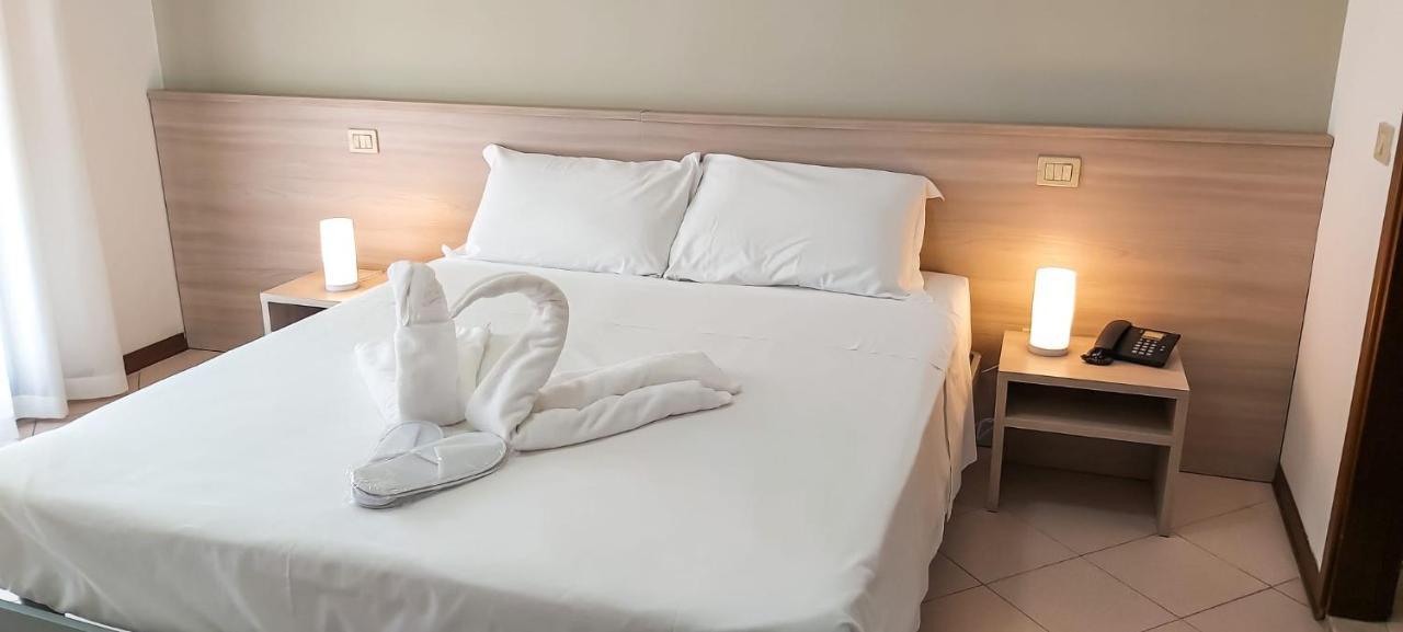 סוטומרינה Hotel Ammare מראה חיצוני תמונה