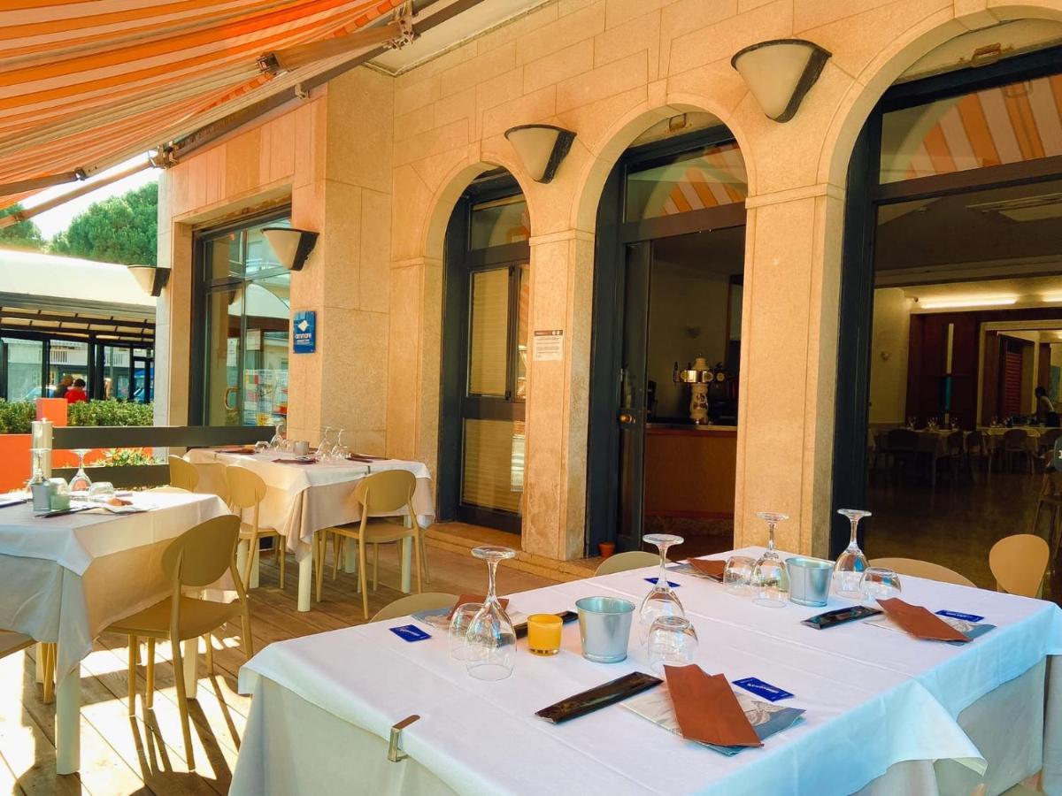 סוטומרינה Hotel Ammare מראה חיצוני תמונה